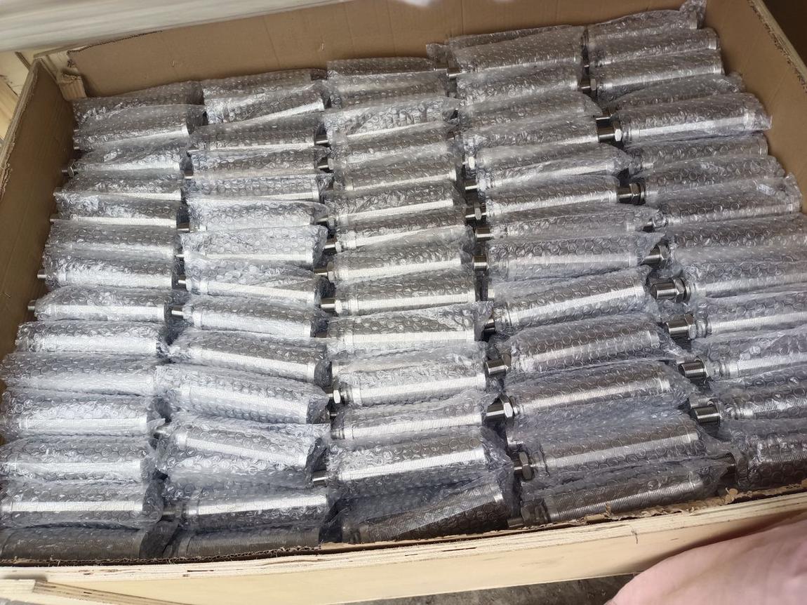 滤芯出口包装实拍——气泡膜独立包裹装箱